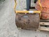 UNRESERVED 2 x Pallets Of Garden Roller, Bobby Barrow, Mixer Tub & More (Parts/Repair) - 7