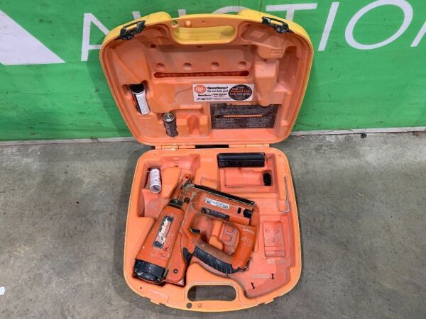 Paslode 16GA Cordless Nail Gun c/w Battery