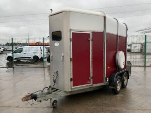 UNRESERVED Ifor Williams Twin Axle HB505R Horse Box