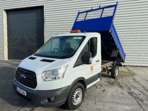 UNRESERVED 2016 Ford Transit 350 Single Cab Tipper