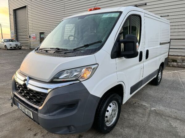 UNRESERVED 2015 Citroen Relay 30 HDI 110 Van