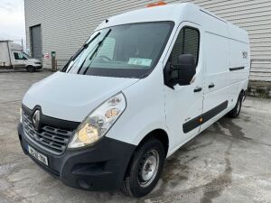 UNRESERVED 2015 Renault Master III FWD LM35 DCI 125 Business