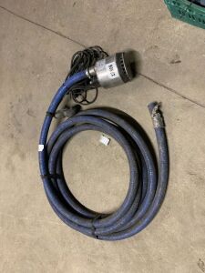 UNRESERVED 2007 Lowra Water Pump