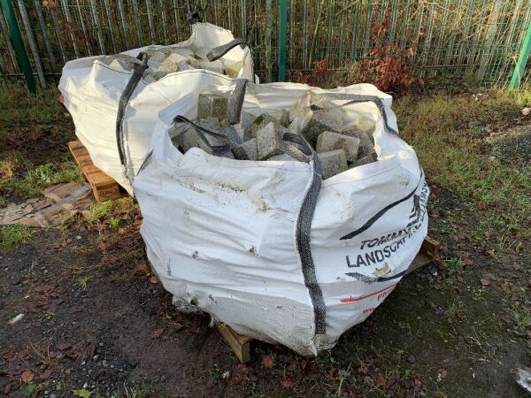 2 x 1T Bags Of Granite Sets