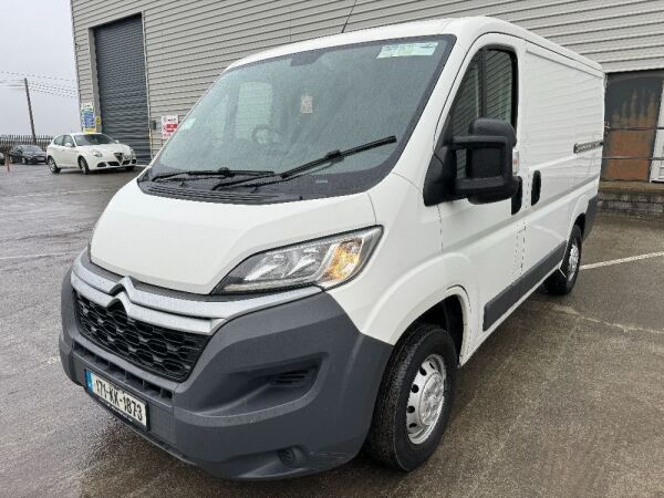 UNRESERVED 2017 Citroen Relay 30 Blue HDI 110 SWB