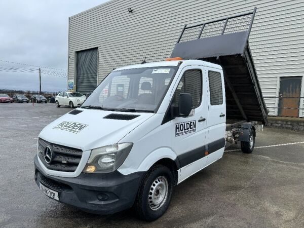 UNRESERVED 2016 Mercedes-Benz Sprinter 313 CDI Crew Cab Tipper