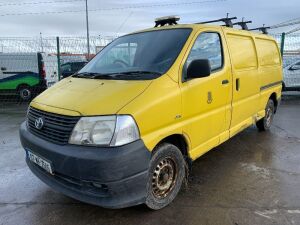 UNRESERVED 2007 Toyota Hiace MC D4D LWB Extra