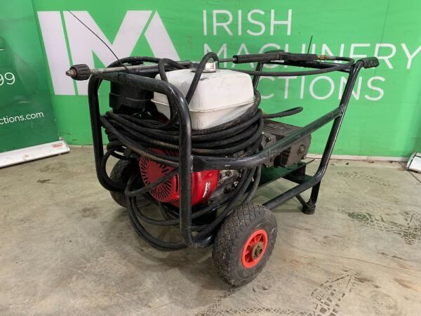 Honda 13HP Power Washer c/w Hose & Lance