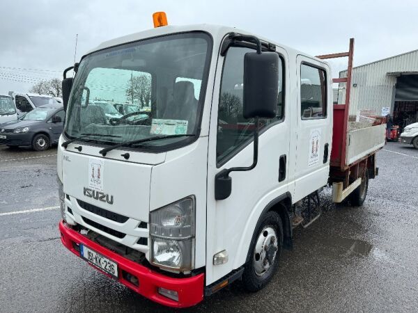 UNRESERVED 2016 Isuzu NLR85 Crew Cab 3.5T Tipper