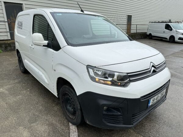 UNRESERVED 2019 Citroen Berlingo 650 En-Prise Blue HDI | UNRESERVED Ex ...