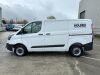 UNRESERVED 2015 Ford Transit Custom 290 Eco-Tech - 2