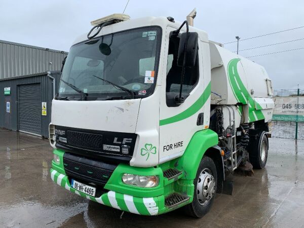 2006 DAF LF55.180 Sweeper c/w Johnston VT650 Sweeper Body