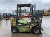 Clark 2.5T Gas Forklift (Parts) - 6