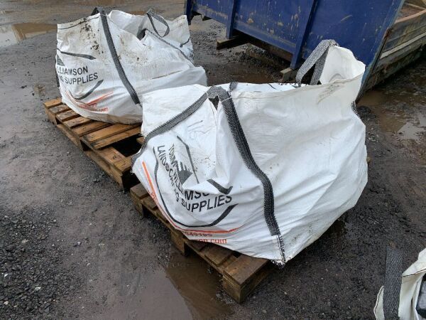 2 x 1T Bags Of Paving Blocks & Cobble Paving