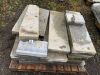 1 x 1/2 Pallet Of Limestone Slabs & 1/2 Pallet Of Granite Slabs - 4