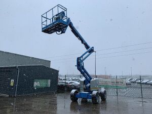 UNRESERVED Genie Z-45/25 Articulated Diesel Boom Lift