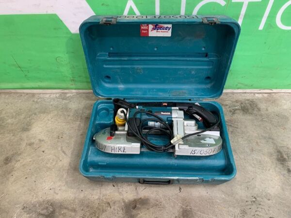 UNRESERVED Makita 2107F 110V Portable Band Saw