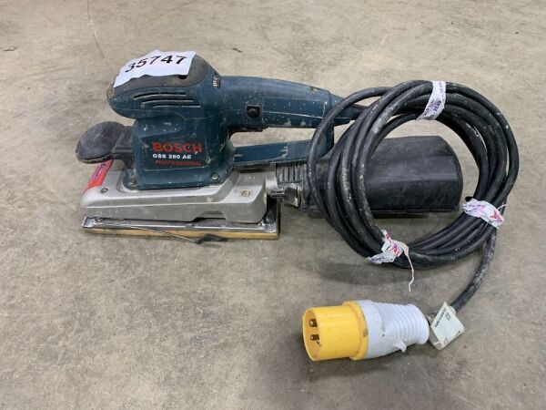 UNRESERVED Bosch GSS280 110V Sander