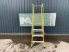 UNRESERVED Clow 2.38M 4 Step Podium Ladder - 2