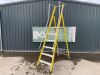 UNRESERVED Clow 2.98M 6 Step Podium Ladder