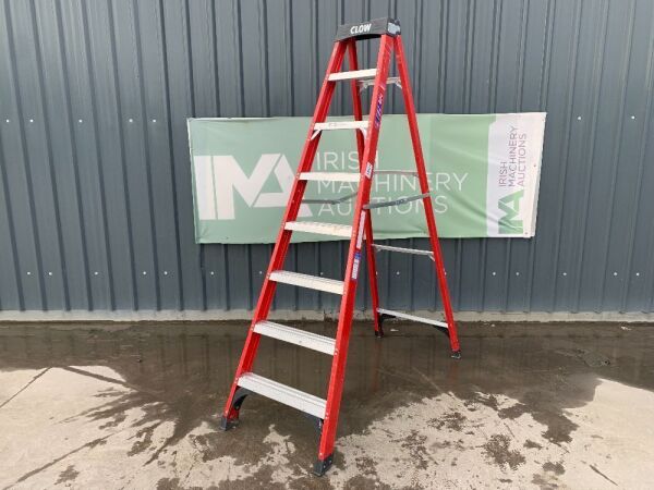 UNRESERVED Clow 2.43M 7 Step A Ladder