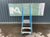 UNRESERVED Lyte 1.62M 3 Step Podium Ladder - 2