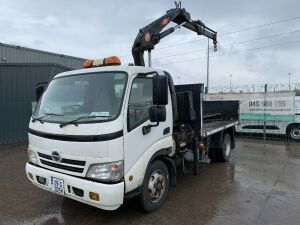 2009 HINO 3815 Twin Wheel Tipper c/w PM Series 6 Extendable Crane