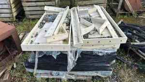 UNRESERVED Pallet Of Moulds