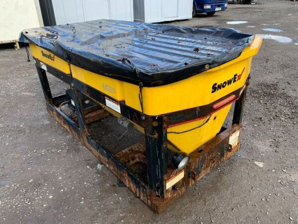 UNRESERVED Snow-Ex Mountable Combi Gritter Spreader