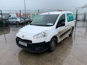 UNRESERVED 2012 Peugeot Partner 850 S Van