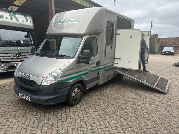 UNRESERVED 2014 Iveco Daily 35C13 Horse Box