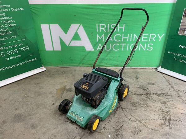 UNRESERVED Castlegarden Lawnmower