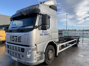 UNRESERVED 2008 Volvo FM FM 9.300 Chassis Cab