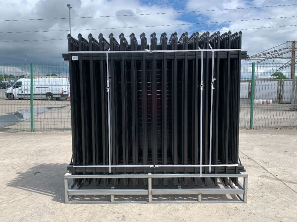 UNRESERVED - NEW/UNUSED 8FT Powder Coated Site Fencing - 28 x Panels - 29 x Posts & Fittings