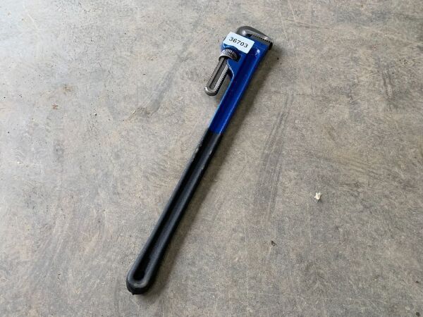 UNUSED 36" Pipe Wrench