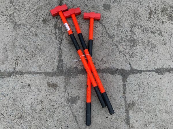 UNUSED 3 x Flexible Handle Sledge Hammers