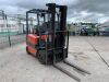 UNRESERVED 2001 Toyota FBMF 20 2 Ton Electric Forklift - 7