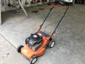 UNRESERVED OleoMac 18" Lawnmower