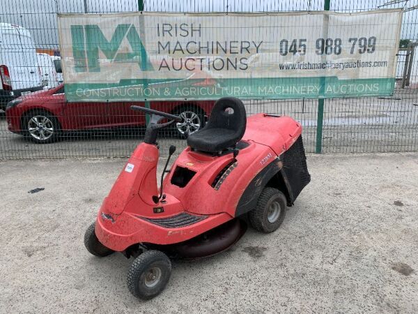 UNRESERVED Mountfield 1228M Ride On Petrol Mower c/w Box