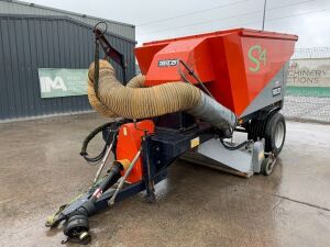 2016 Trilo S4 Vacuum Sweeper c/w Hose & PTO