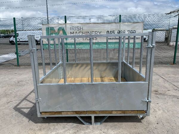 NEW/UNUSED 6x6 Square Livestock Feeder