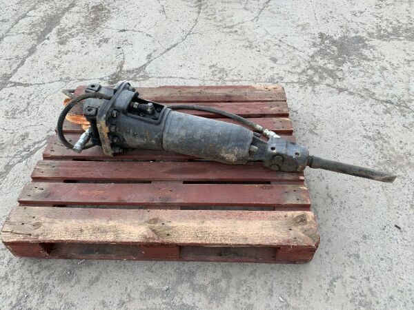 3ton Rockbreaker c/w New Chisel & Hoses