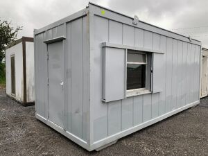 20FT x 9FT Anti Vandal Toilet Block c/w 3 x Toilets - 1 x Shower c/w Keys