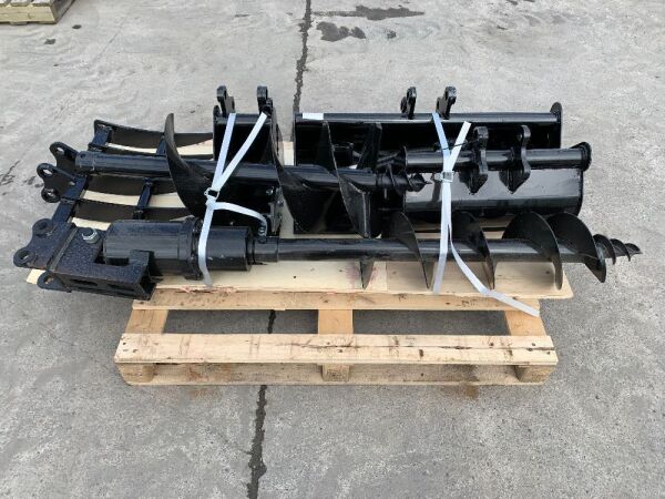 UNRESERVED Mini Excavator Attachment Set To Include - QH, 800MM Bucket, 500MM Bucket, 200MM Bucket,Ripper, Rake & Auger Rods(30cm & 20cm)