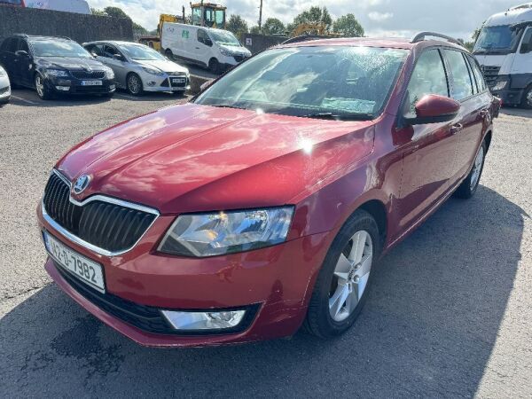 UNRESERVED 2014 Skoda Octavia COM AMB 1.6 TDI 105HP 4DR