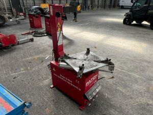 UNRESERVED Patch Promont U-200 Single Phase Tyre Changer