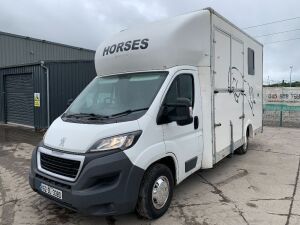 2016 Peugeot Boxer 335 Pro Twin Berth Horsebox