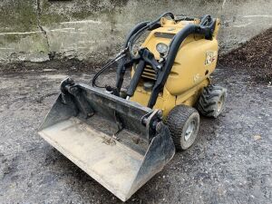 2005 Dingo K9-4-P Mini Skid Steer Loader