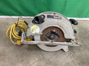 Makita 9" Circular Skill Saw