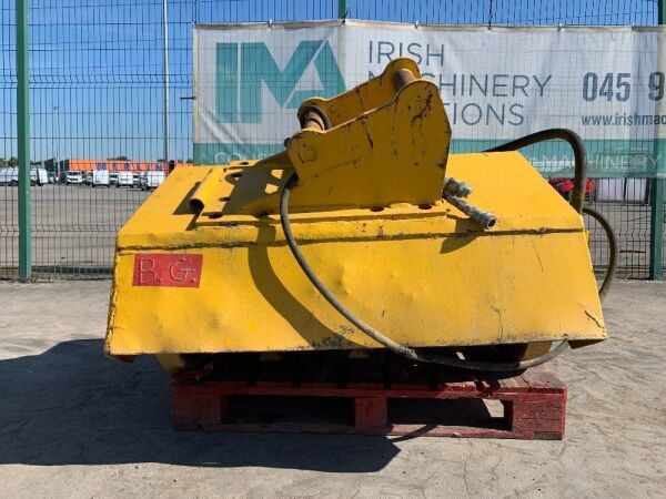 UNRESERVED Heavy Duty Flail Mulcher Attachment To Suit Excavator